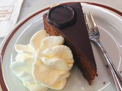 -Cafe Sacher(WIEN)