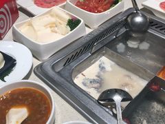 -海底捞火锅(亲子主题北金鹰店)