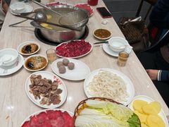 -味逍遥牛肉火锅(万江旗舰店)