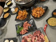-啊美丽炭火烤肉(滑翔一店)