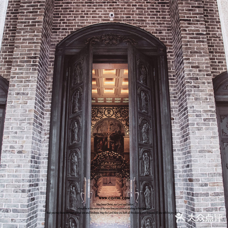 网红教堂式婚礼，圆满你的童话梦！！！