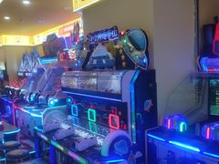 -爱玩嘉年华(江北一店)