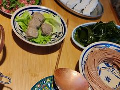 -洱火云南酸菜牛肉火锅(石景山当代商城店)