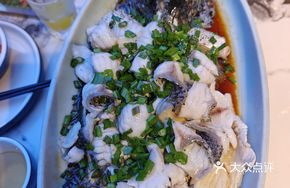 Scallion Oil Drizzled Flower Bass