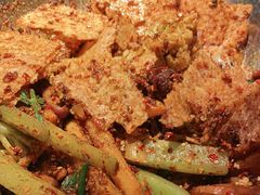 -嘎嘎鸭下巴·爆辣干锅(明教寺店)