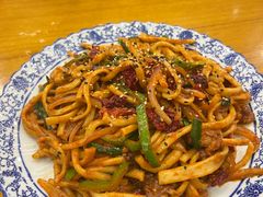 -穆芳阁兰州纯汤牛肉面(西安总店)