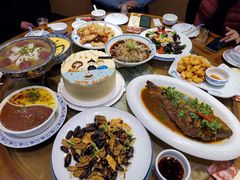 -快乐老家三鲜饺子东北菜(南六中路店)
