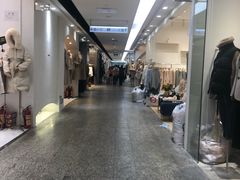 -广州壹马服装广场