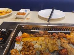 -爱客得牛排海鲜烤肉·火锅自助(春熙路黑金好店)