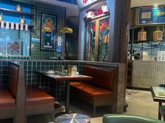 -雍哲港式餐厅(现代广场店)