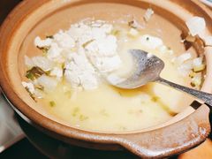 -魏铭鱼头捞饭(晋阳路店)