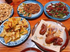 -六禾熏酱小酒馆·东北菜(海甸岛店)