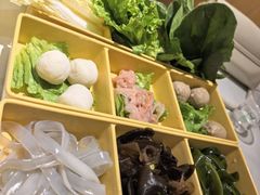 -呷哺呷哺 蔬菜畅吃(新中关购物中心店)