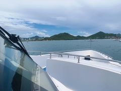 -三亚游船旅游中心(三亚鹿回头游艇游船公共码头店)