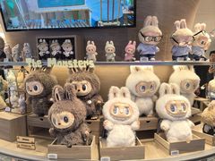 -泡泡玛特POPMART(国金街店)