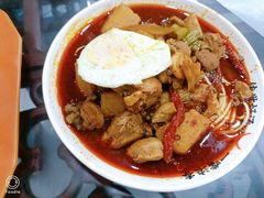 -牛一嘴·兰州牛肉面·大盘鸡(财富中心店)