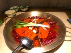 -叁口煮老火锅(东升店)