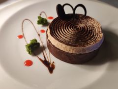 -Erman岩烧牛排(虹桥南丰城店)