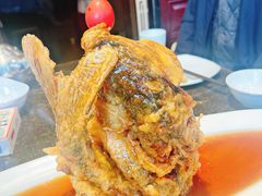 糖醋黄金鲤鱼-老牌坊鲁菜名店(聊城美食岛店)
