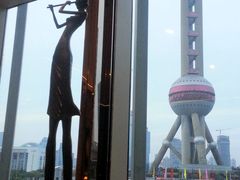 -上海浦东丽思卡尔顿酒店