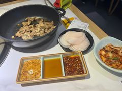 -猪啊牛呀羊啊铜盘烤肉(正大广场店)