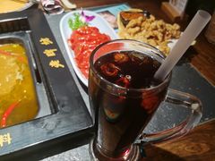 -老牌坊云南鱼豆花火锅(哈西万达店)