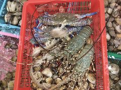 -拉威海鲜市场