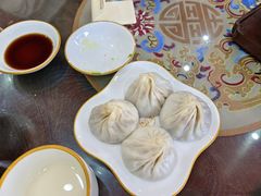 -笑来喜馄饨小笼工坊(通扬路店)