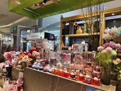 -谷莠子花艺·气球派对·绿植造景·花艺沙龙(金光华广场店)