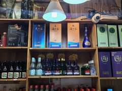 -宏兴烤鱼山庄(宣恩总店)
