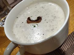 蘑菇奶油浓汤-LUCCA卢卡西班牙海鲜饭(远洋广场店)
