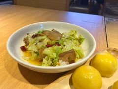 -关东小磨东北菜(上海长风大悦城店)