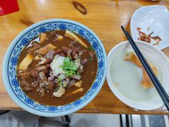 -门框胡同百年卤煮(鸟巢店)