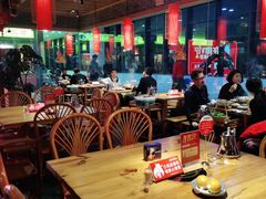 -鸿通城购物中心