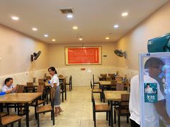 大堂-八妹稀饭王