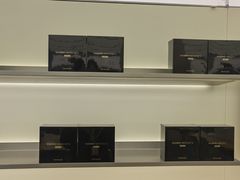 -华为智能生活馆(上海金桥国际商业广场)