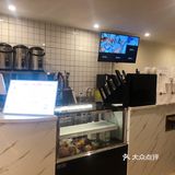 名字叫甜如饴（蜀都万达店）在郫县万达广场旁边的小街道