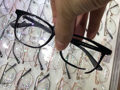 -华彬眼镜专业渐进配镜(潘家园店)