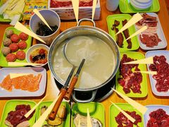 -养牛邓·潮汕牛肉海鲜自助火锅(广州店)