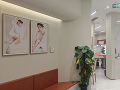 -HIMO海马体照相馆(上海华润CP静安店)