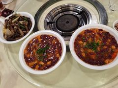 -渝君重庆火锅(嘉宾路店)