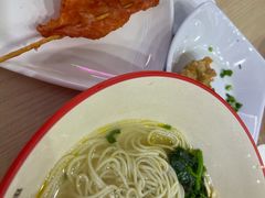 -小杨生煎(金山百联购物中心3楼店)