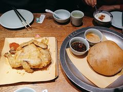 -金牌老碗时尚陕菜(王府井百货店)