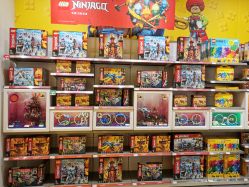 -乐高授权专卖店(济南万象城店)