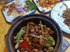 -天宝食坊·啫啫煲大排档(西华路店)