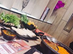 -呷哺呷哺(新世界百货望京店)