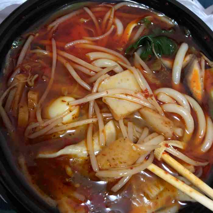 东北特色砂锅米线(熊猫星厨美食城店)-"点的外卖,这家卖的挺火的,据说