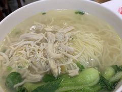 鸡肉面-鸡鸣汤包(乐购仕店)