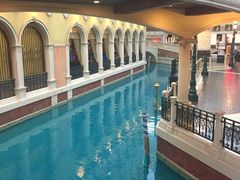 -Charles & Keith(大运河购物中心店)