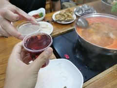 -苗伯妈酸汤火锅